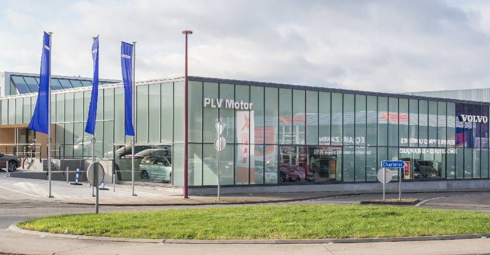 VOLVO - Showroom - PLV Motor - Charleroi 